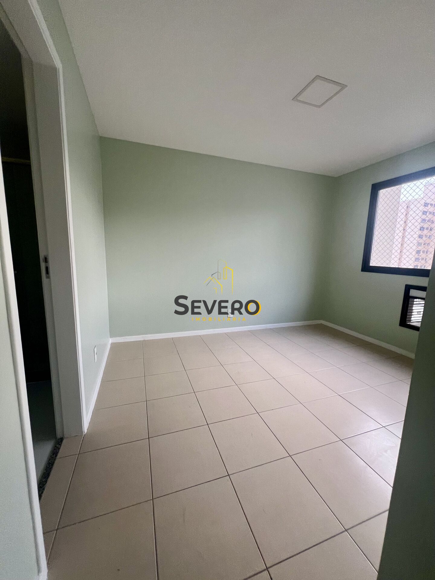 Apartamento à venda com 2 quartos, 80m² - Foto 21