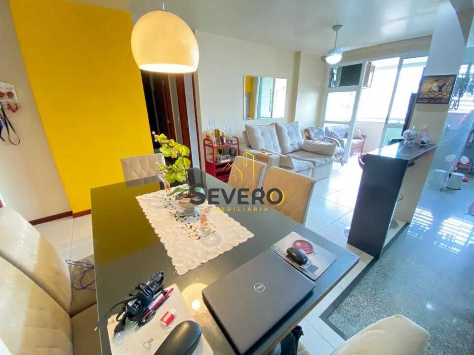 Apartamento à venda com 2 quartos, 75m² - Foto 4