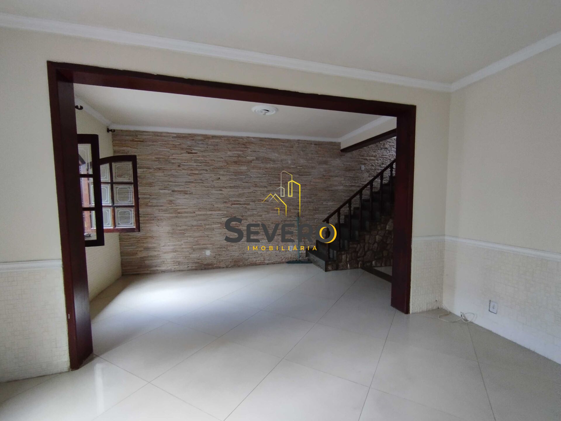 Casa à venda com 3 quartos, 240m² - Foto 10