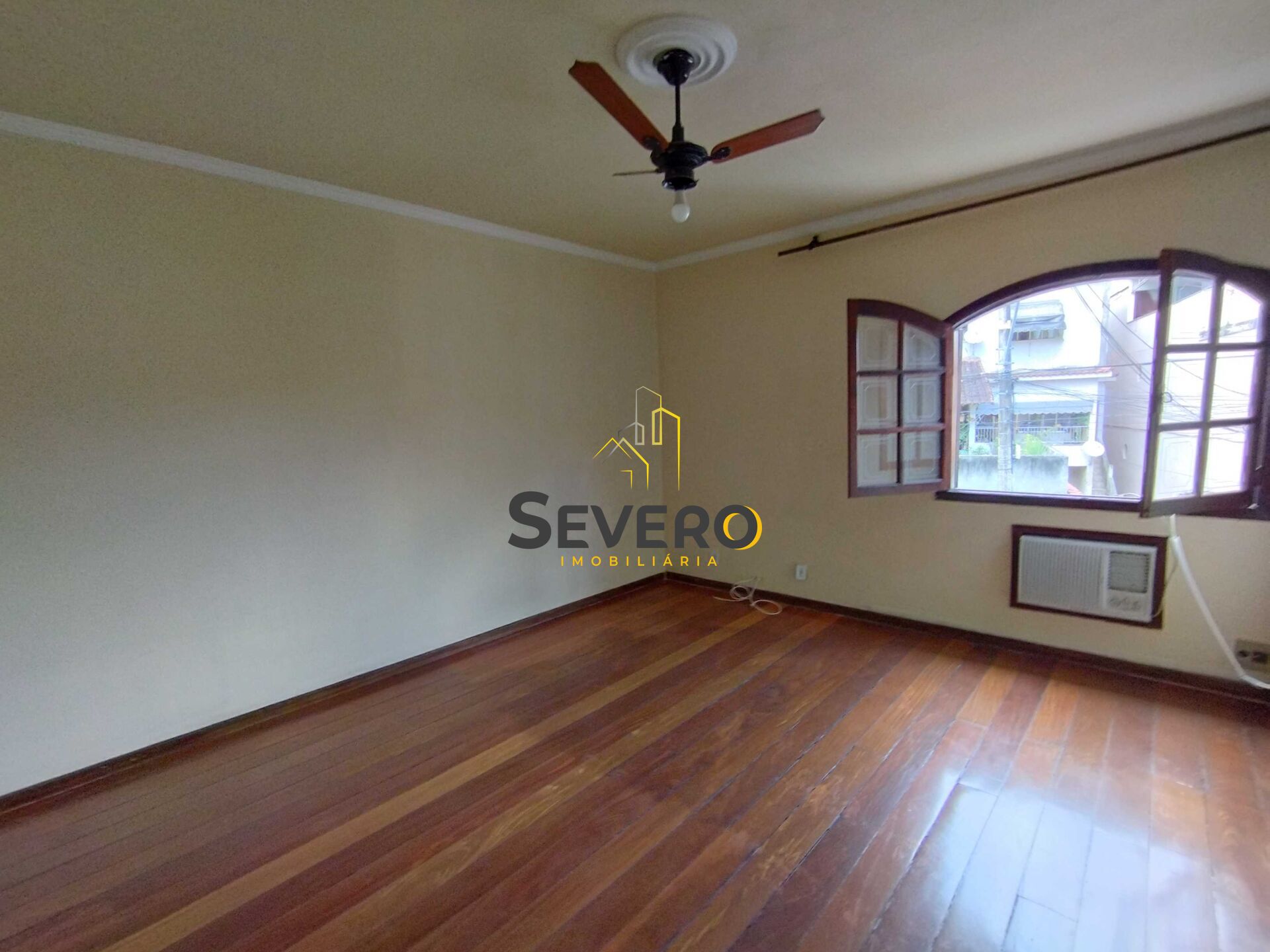 Casa à venda com 3 quartos, 240m² - Foto 20