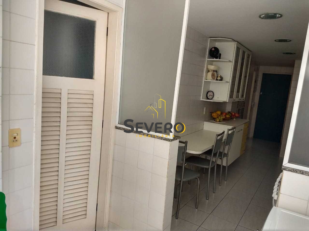 Apartamento à venda com 3 quartos, 130m² - Foto 21