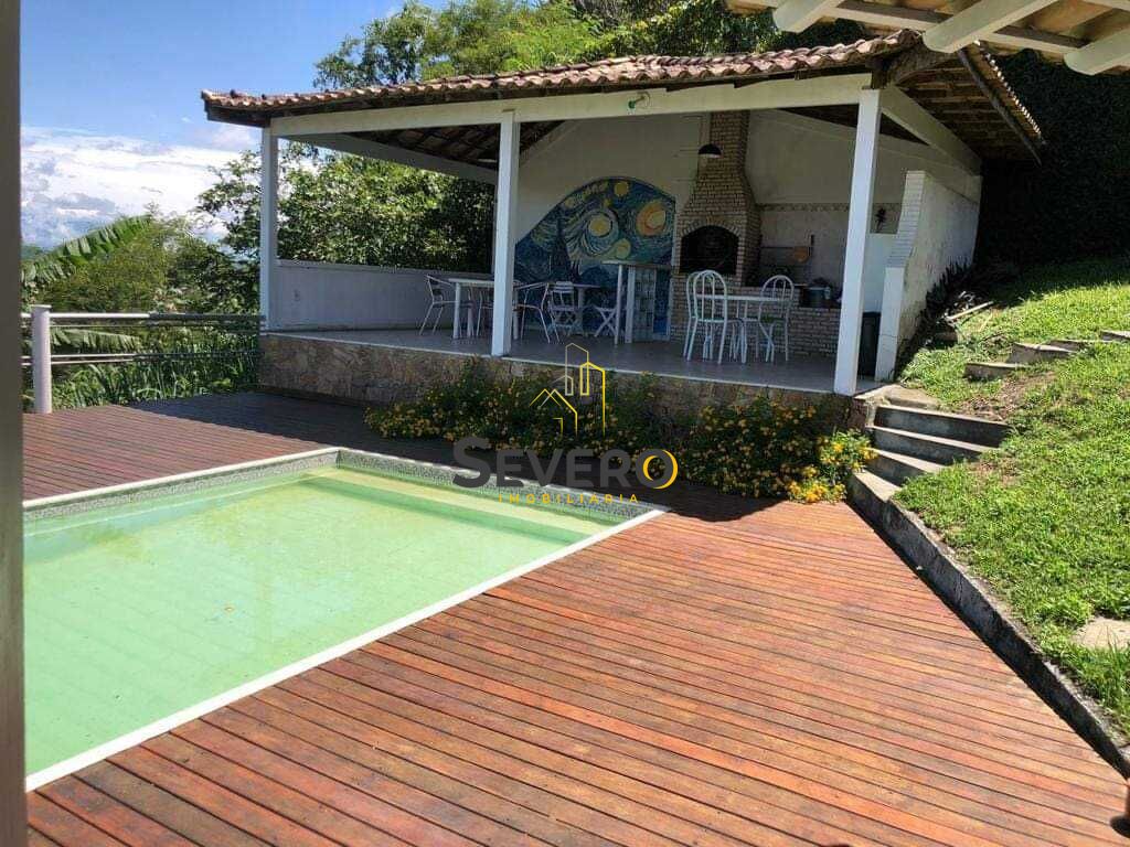 Casa à venda com 4 quartos, 400m² - Foto 4