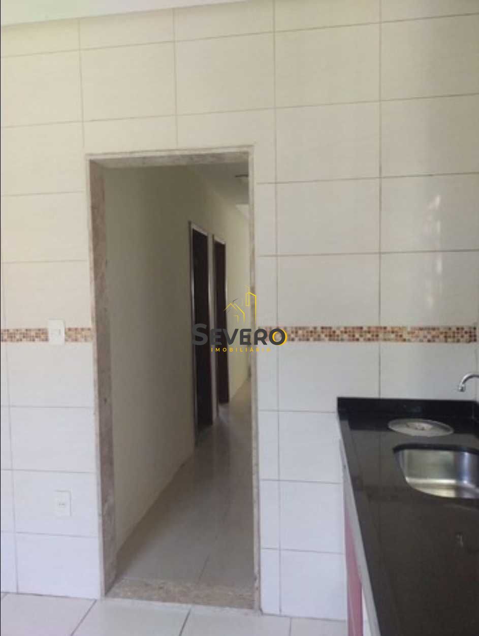 Casa à venda com 2 quartos, 100m² - Foto 7