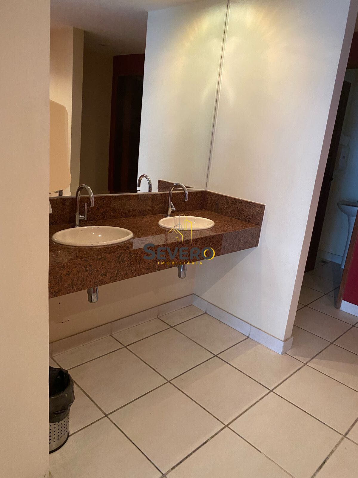 Apartamento à venda com 1 quarto, 65m² - Foto 7