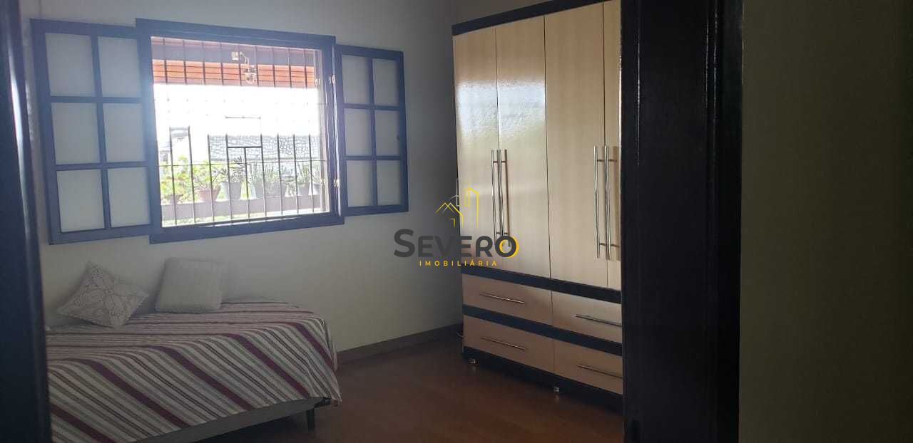 Casa à venda com 3 quartos, 450m² - Foto 13