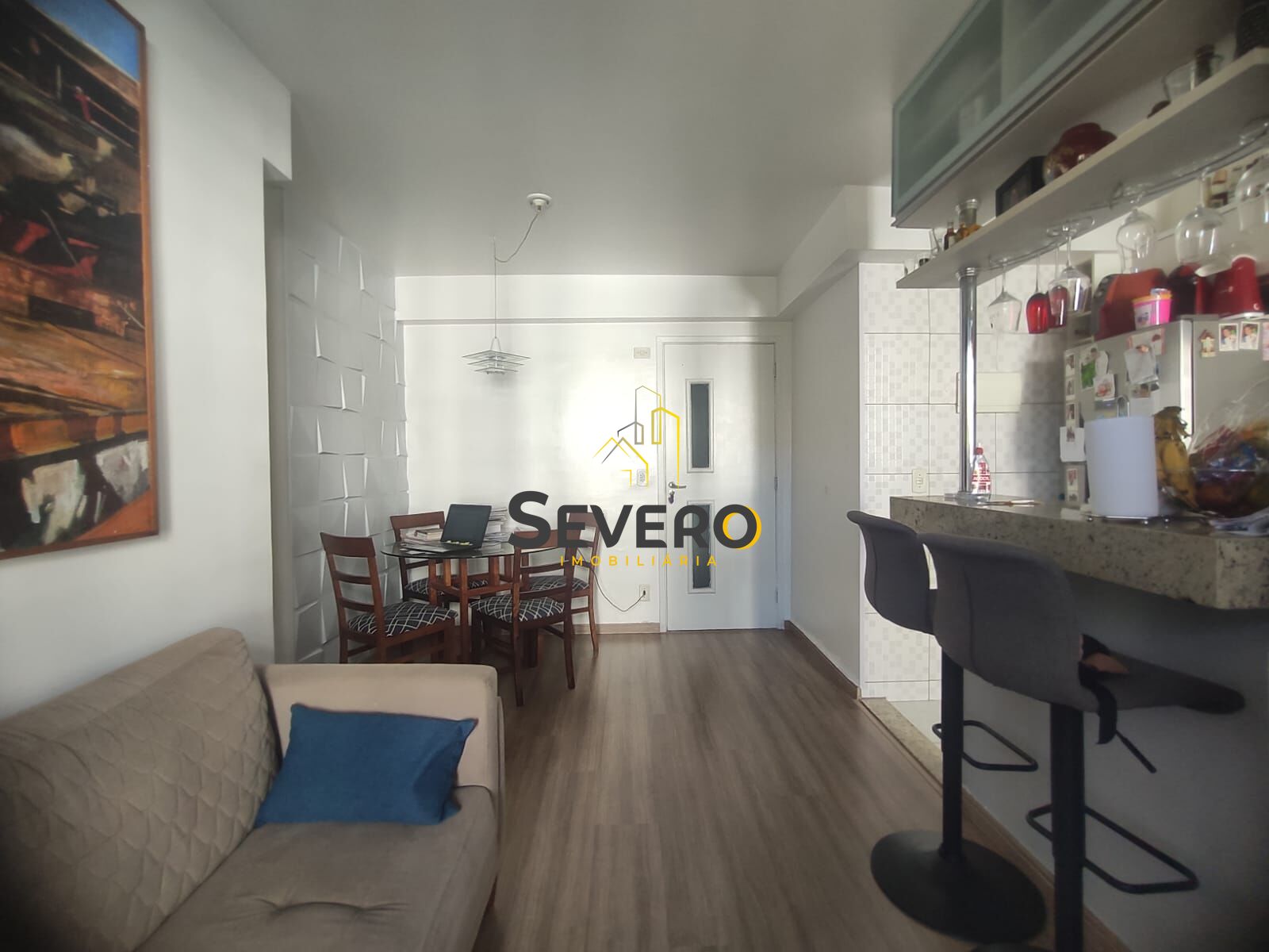 Apartamento à venda com 2 quartos, 56m² - Foto 1