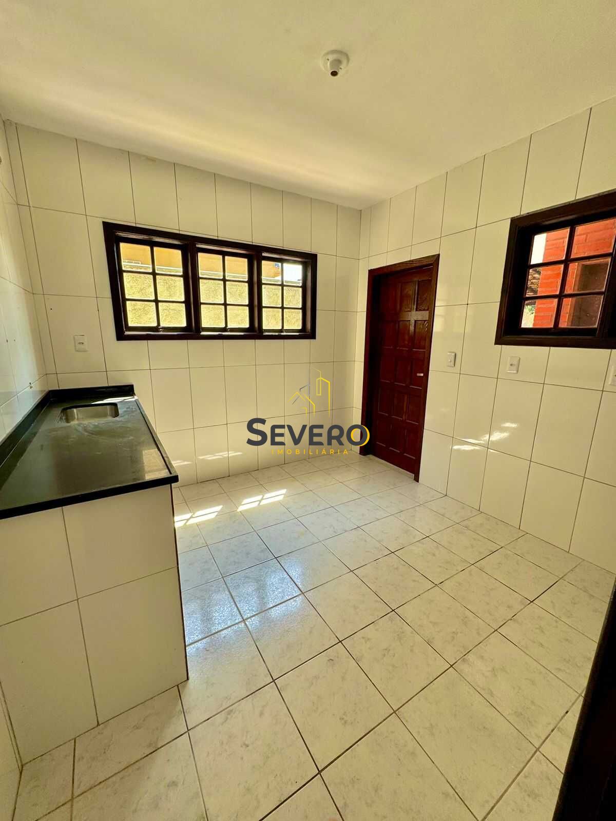 Casa à venda com 3 quartos, 161m² - Foto 9