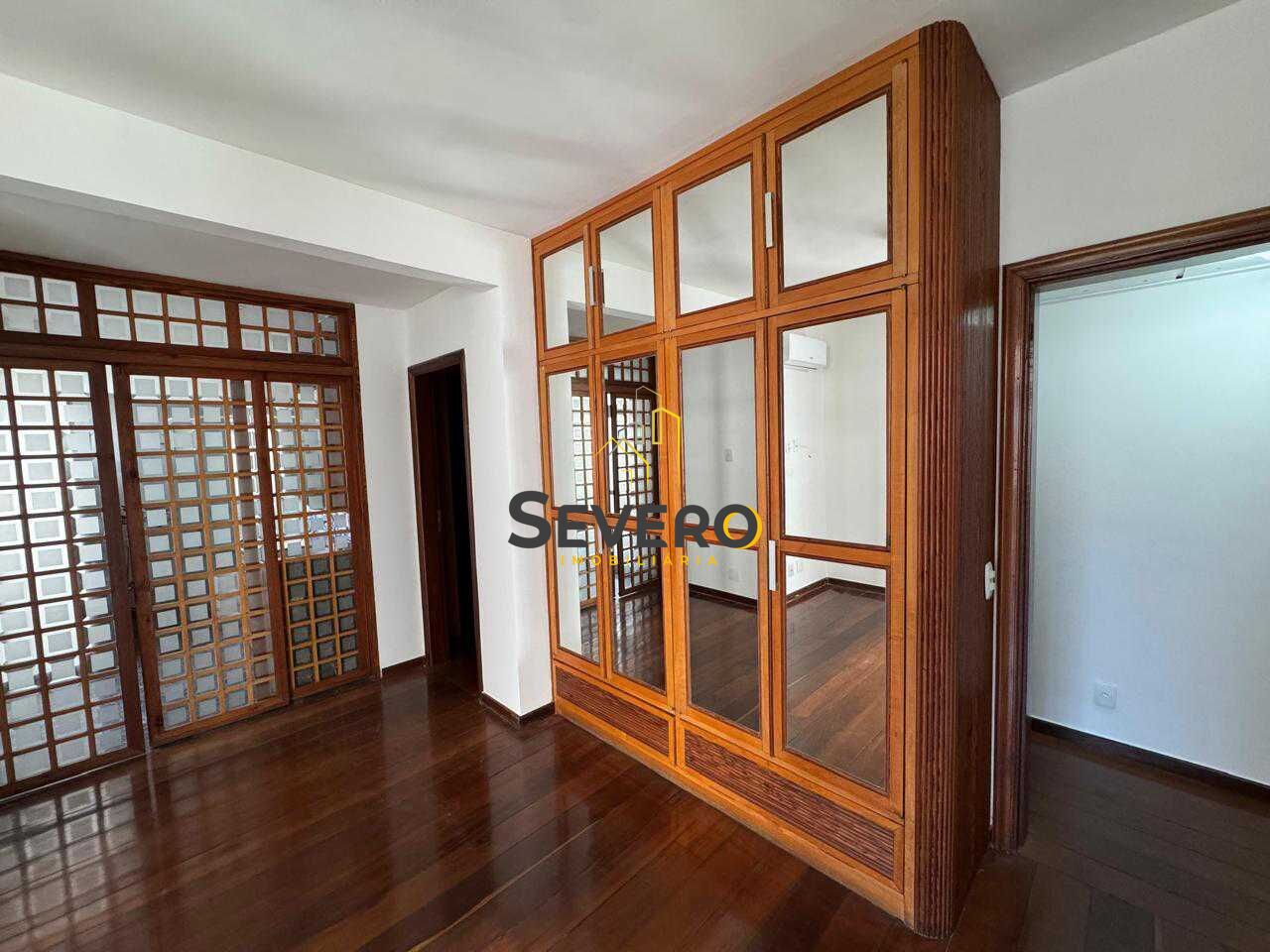 Apartamento à venda com 3 quartos, 250m² - Foto 6