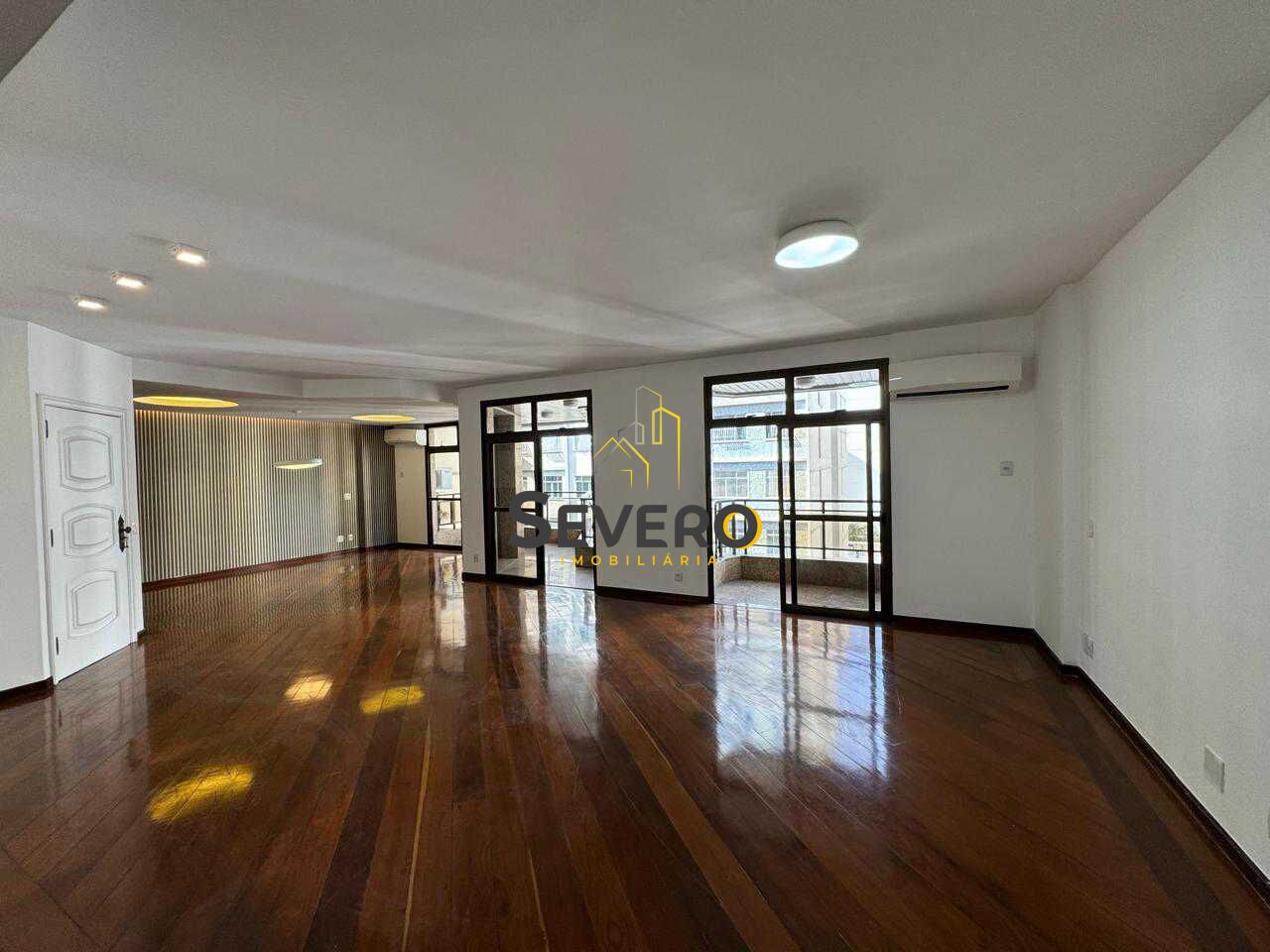 Apartamento à venda com 3 quartos, 250m² - Foto 5