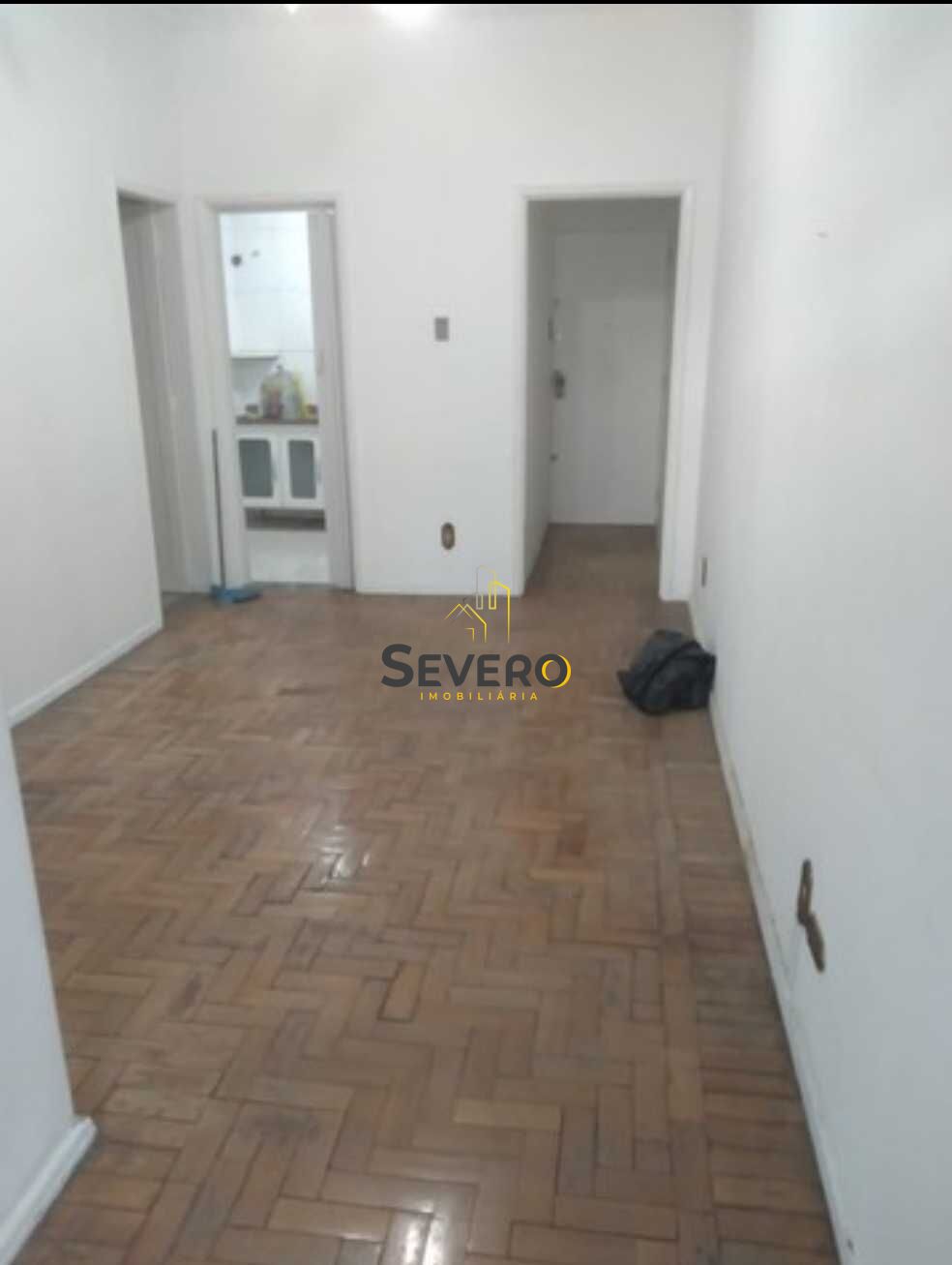 Apartamento à venda com 2 quartos, 60m² - Foto 1