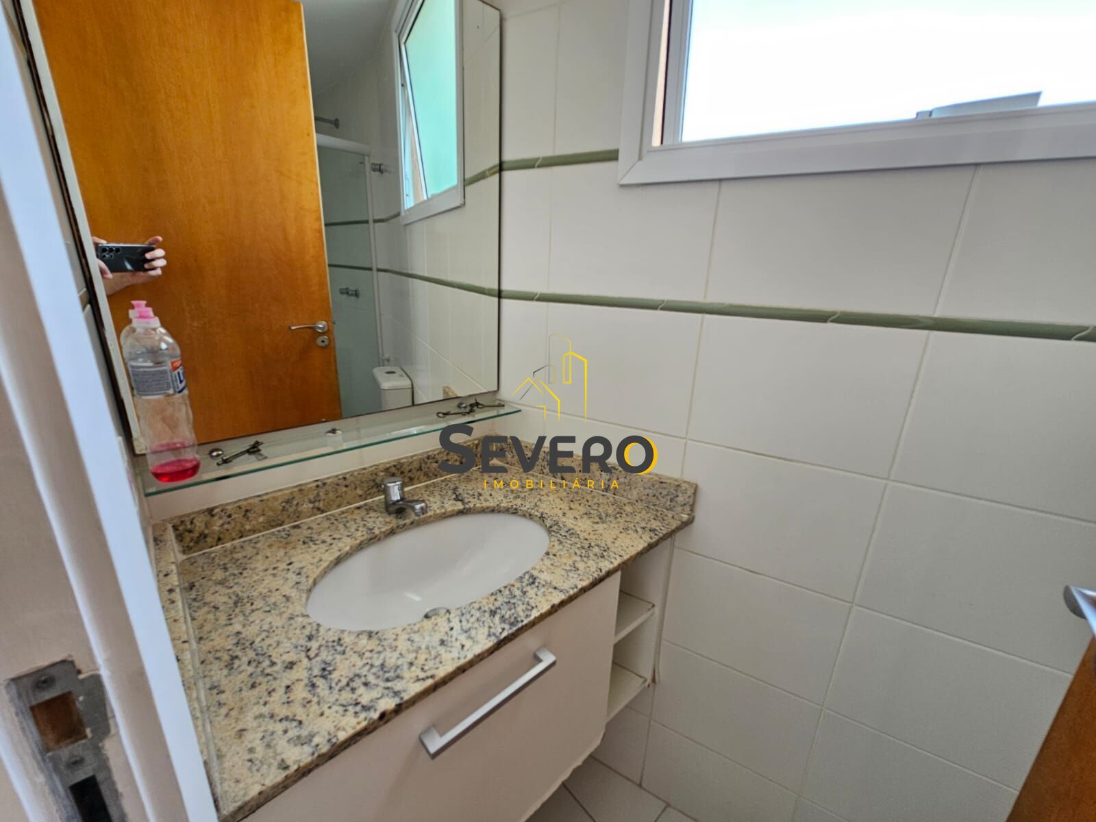 Apartamento à venda com 2 quartos, 70m² - Foto 7