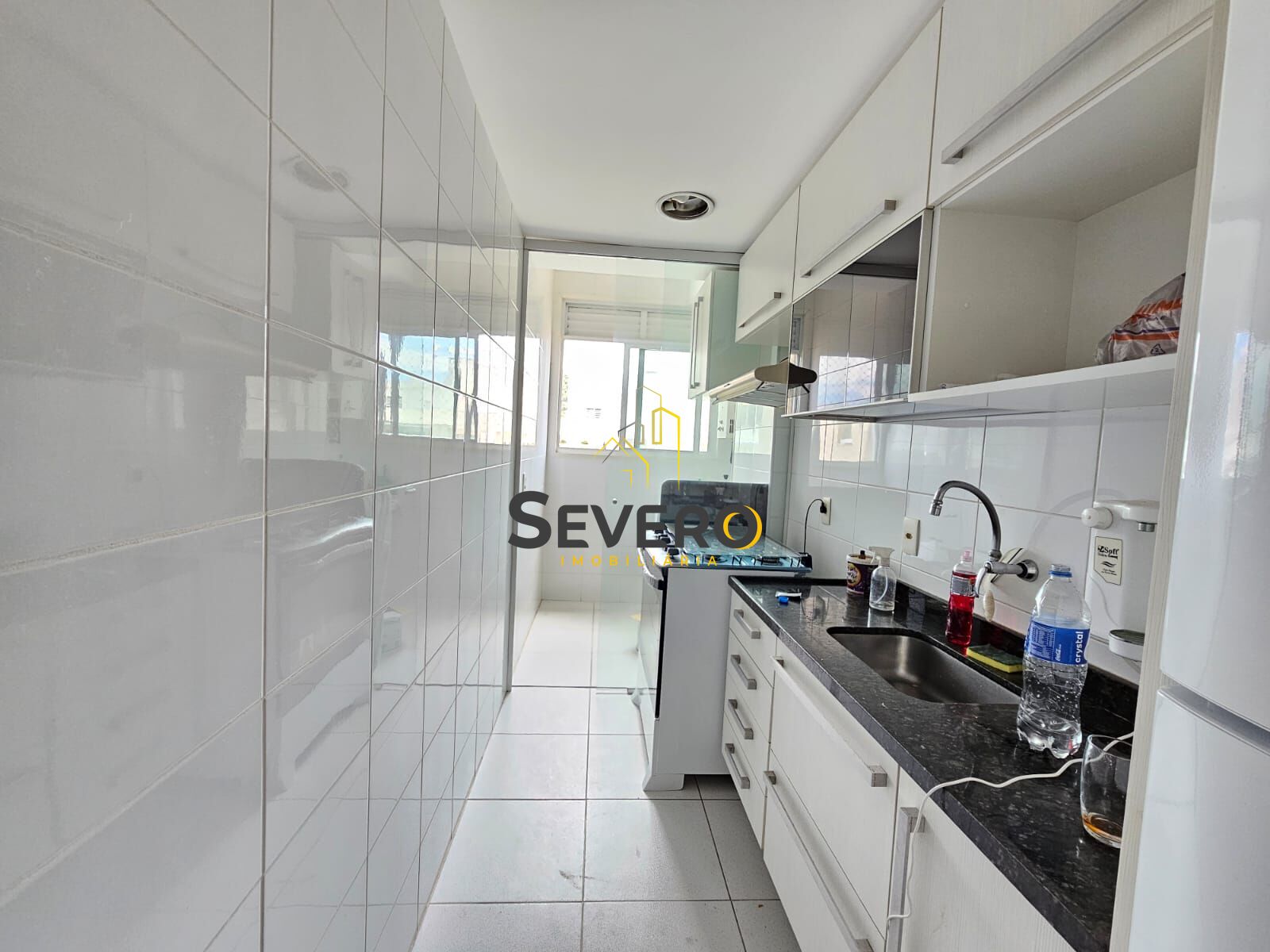 Apartamento à venda com 2 quartos, 70m² - Foto 10