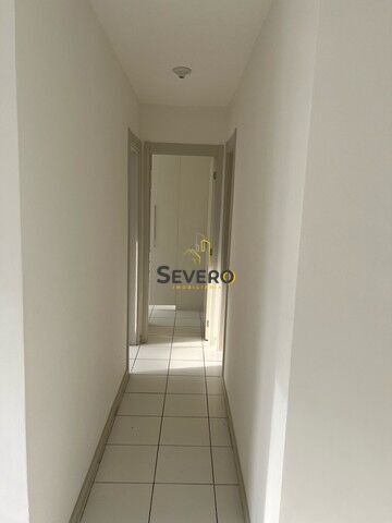 Apartamento à venda com 2 quartos, 70m² - Foto 6