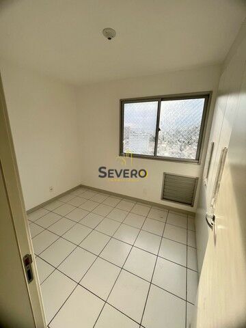 Apartamento à venda com 2 quartos, 70m² - Foto 5