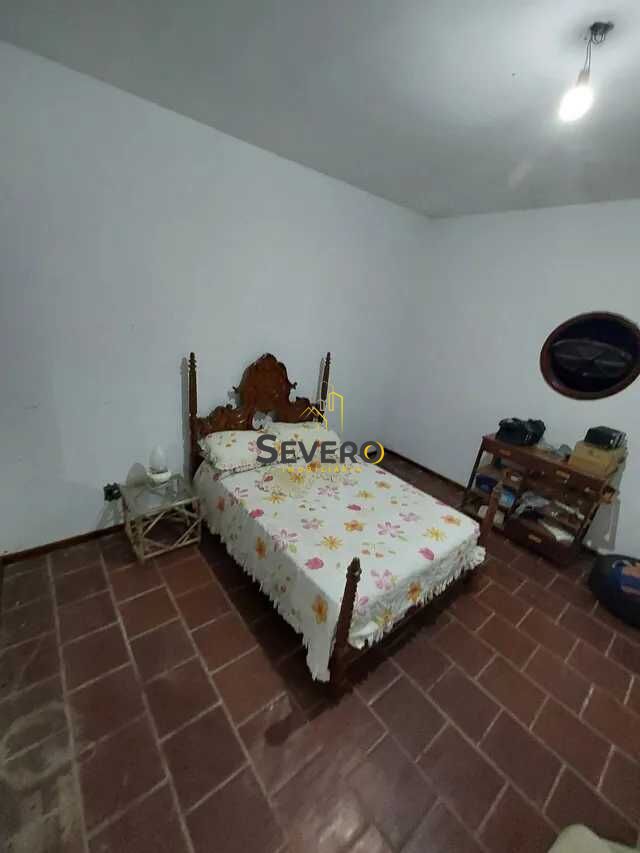 Casa à venda com 3 quartos, 2000m² - Foto 9