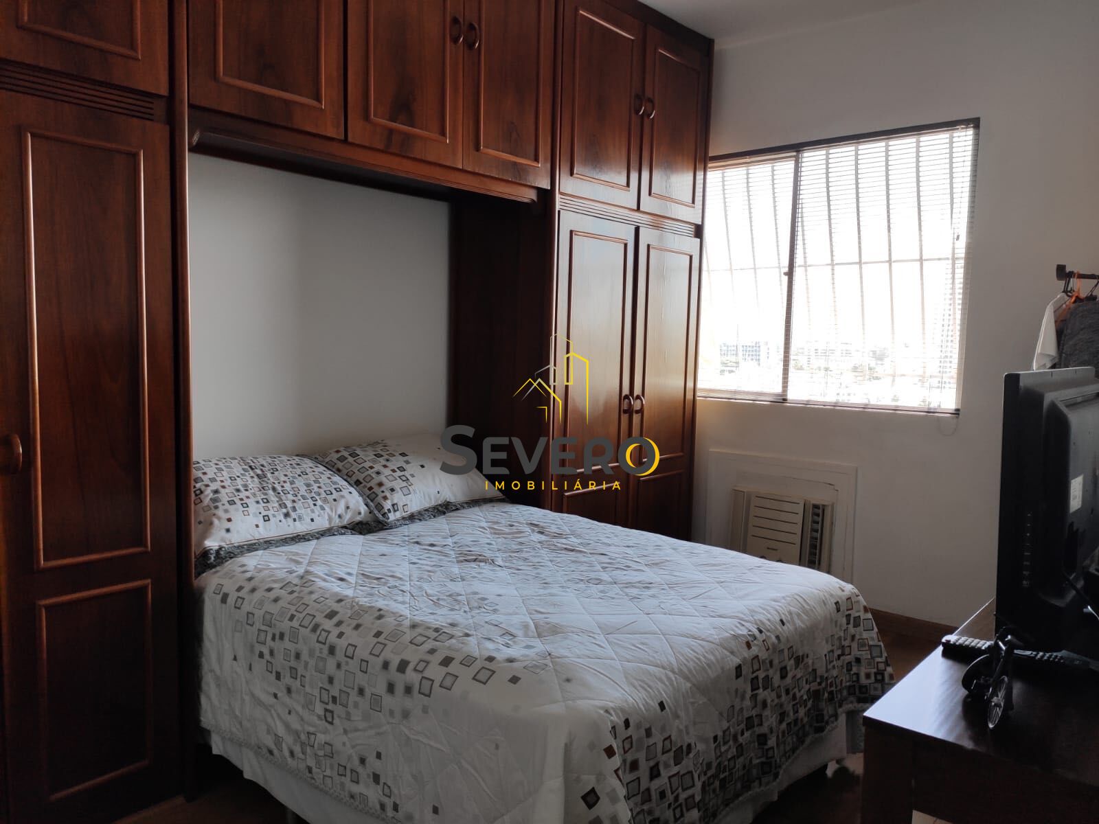 Apartamento à venda com 2 quartos, 85m² - Foto 10