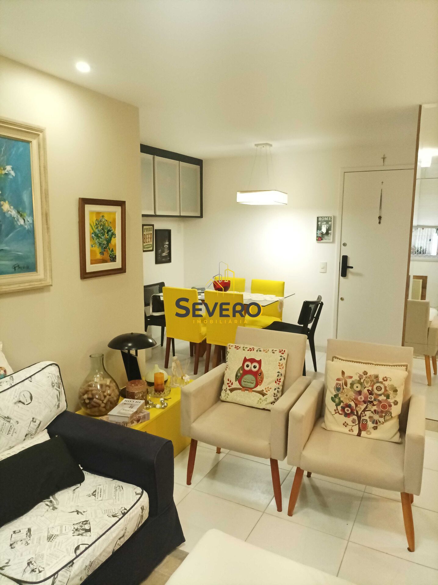 Apartamento à venda com 2 quartos, 70m² - Foto 4