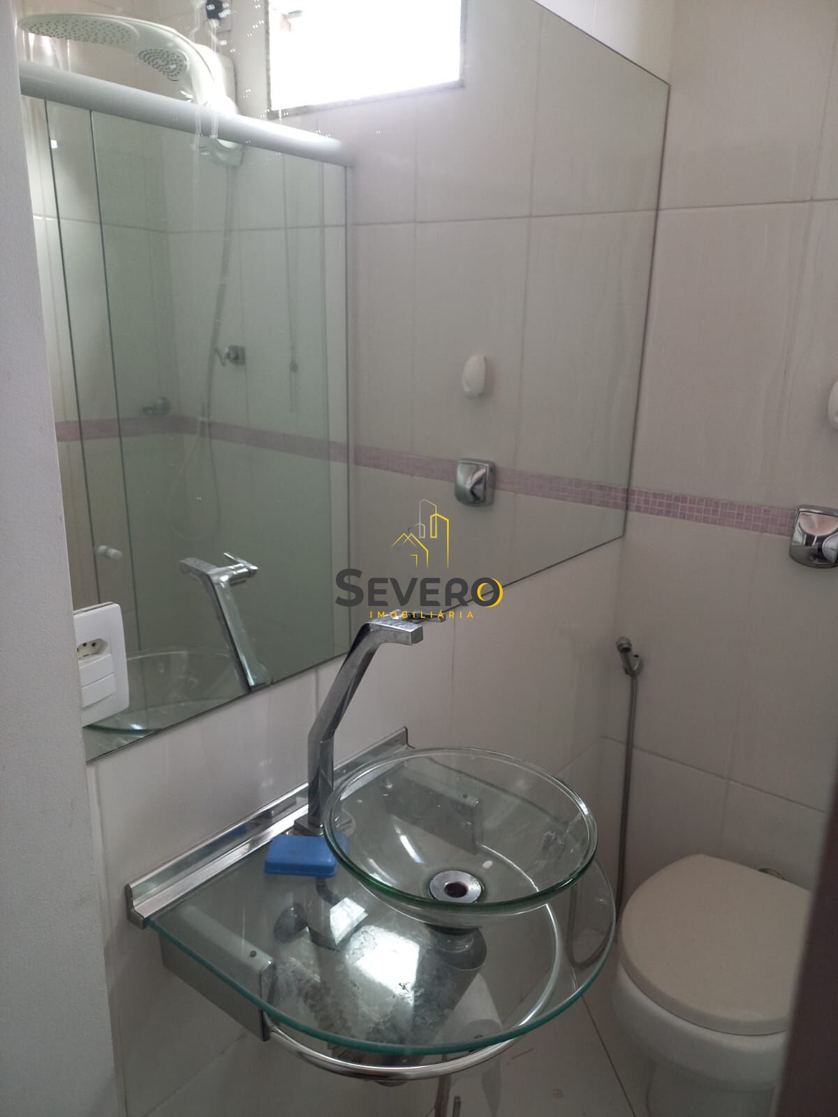 Casa à venda com 2 quartos, 300m² - Foto 17