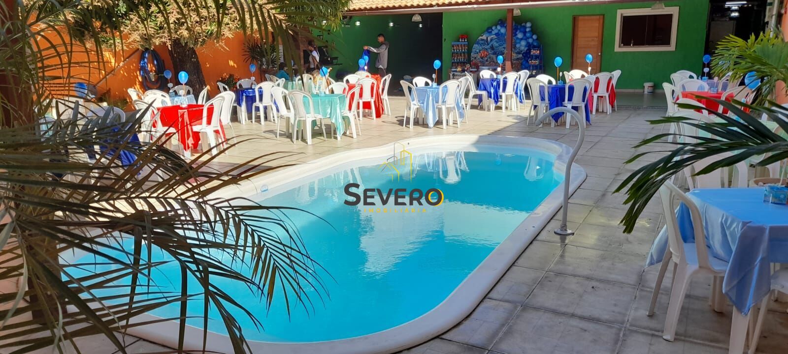 Casa à venda com 2 quartos, 300m² - Foto 1