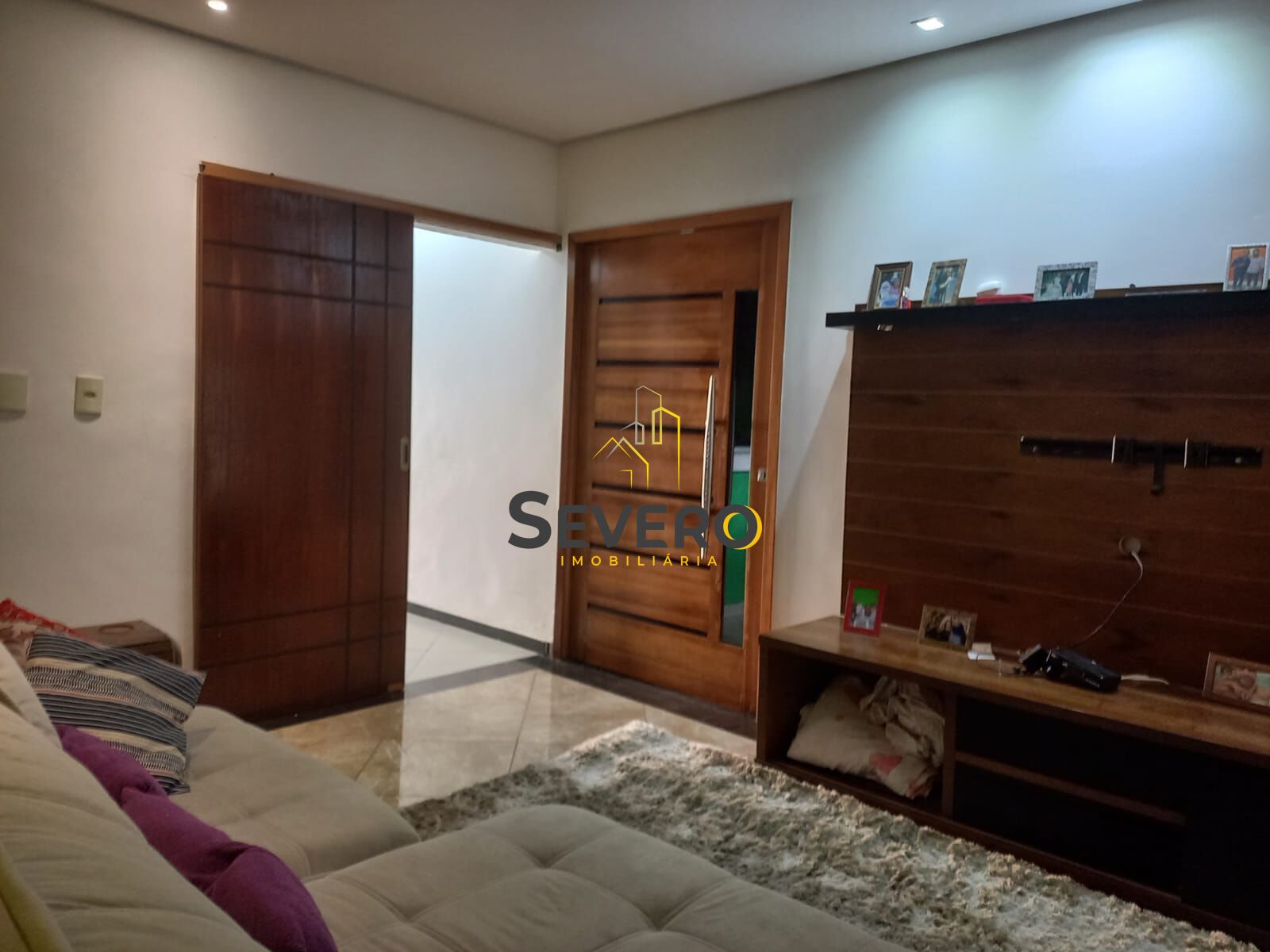 Casa à venda com 2 quartos, 300m² - Foto 7