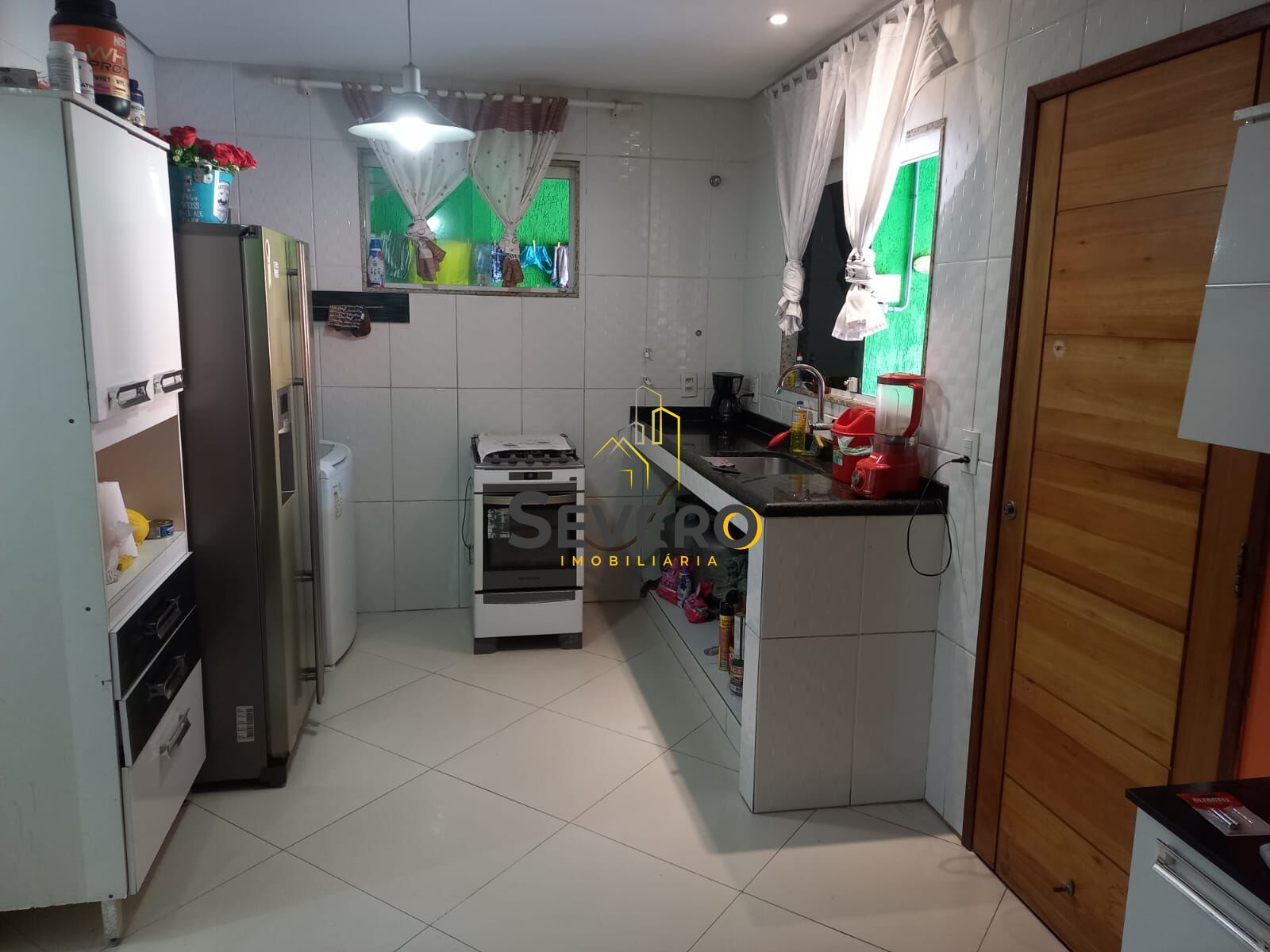 Casa à venda com 2 quartos, 300m² - Foto 30