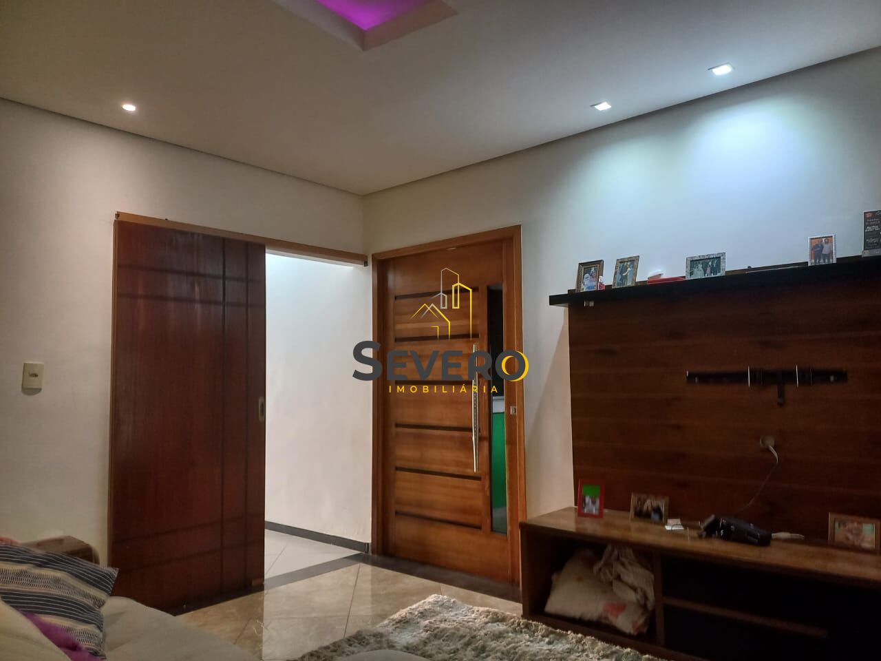Casa à venda com 2 quartos, 300m² - Foto 5