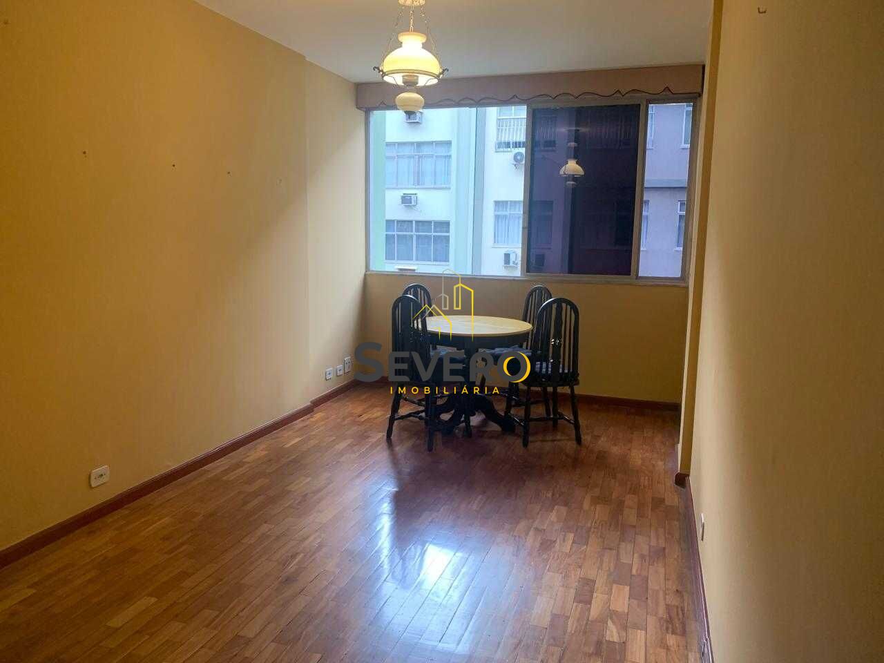 Apartamento à venda com 3 quartos, 95m² - Foto 1