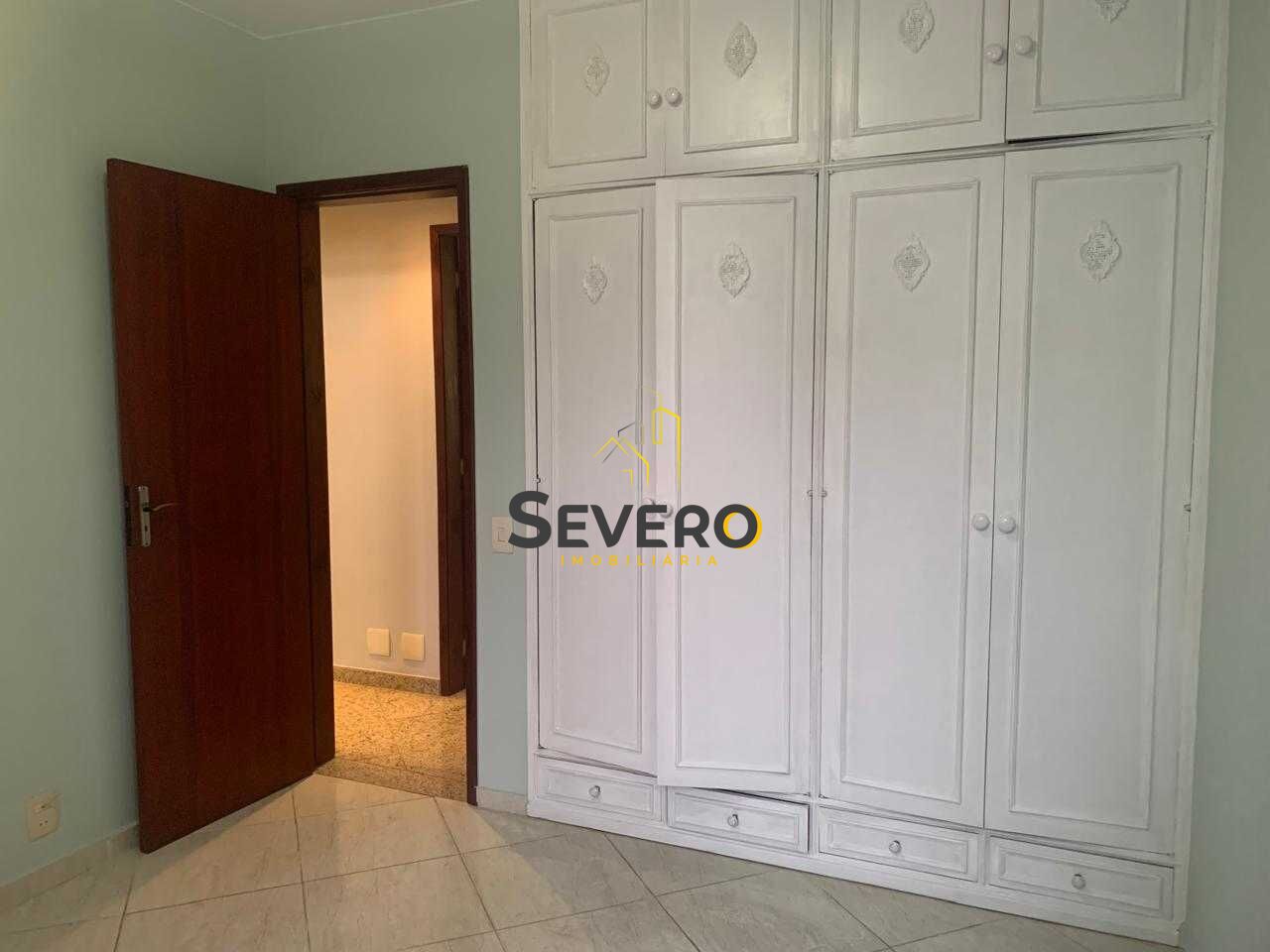 Apartamento à venda com 3 quartos, 95m² - Foto 3