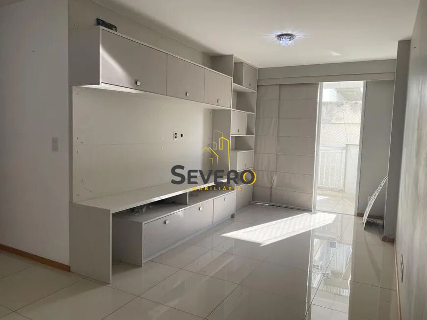 Apartamento à venda com 2 quartos, 80m² - Foto 3