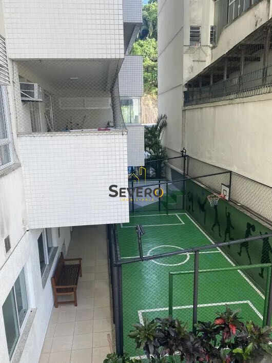 Apartamento à venda com 2 quartos, 80m² - Foto 2