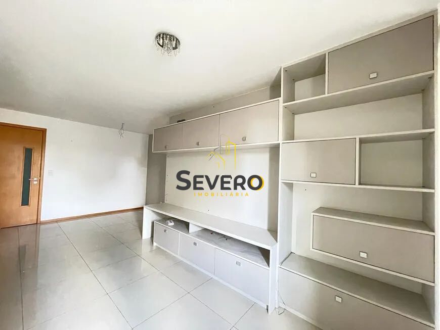 Apartamento à venda com 2 quartos, 80m² - Foto 4