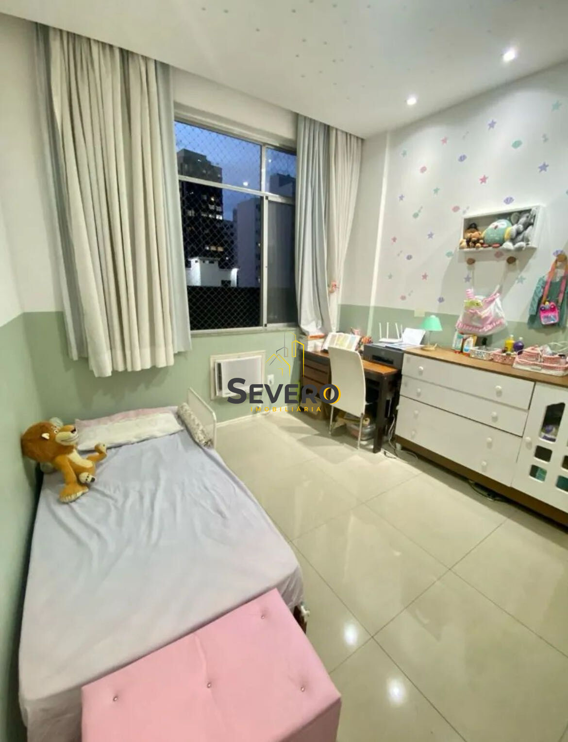 Apartamento à venda com 2 quartos, 70m² - Foto 9