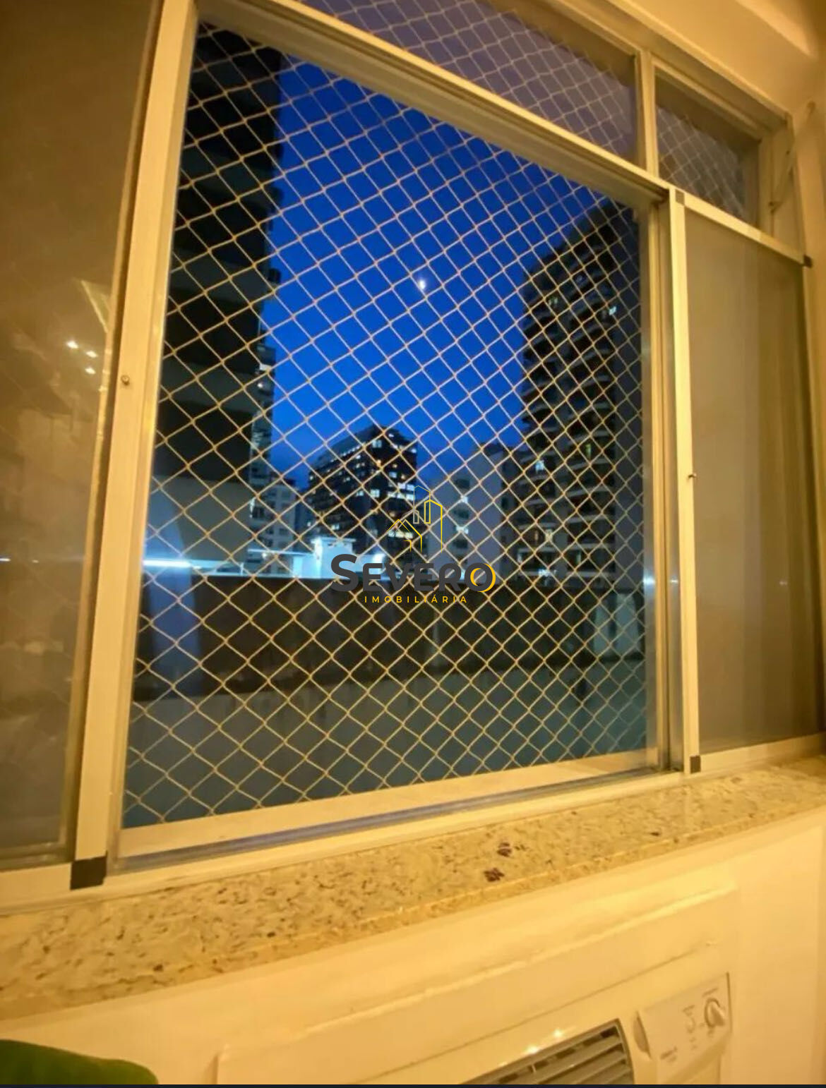 Apartamento à venda com 2 quartos, 70m² - Foto 4
