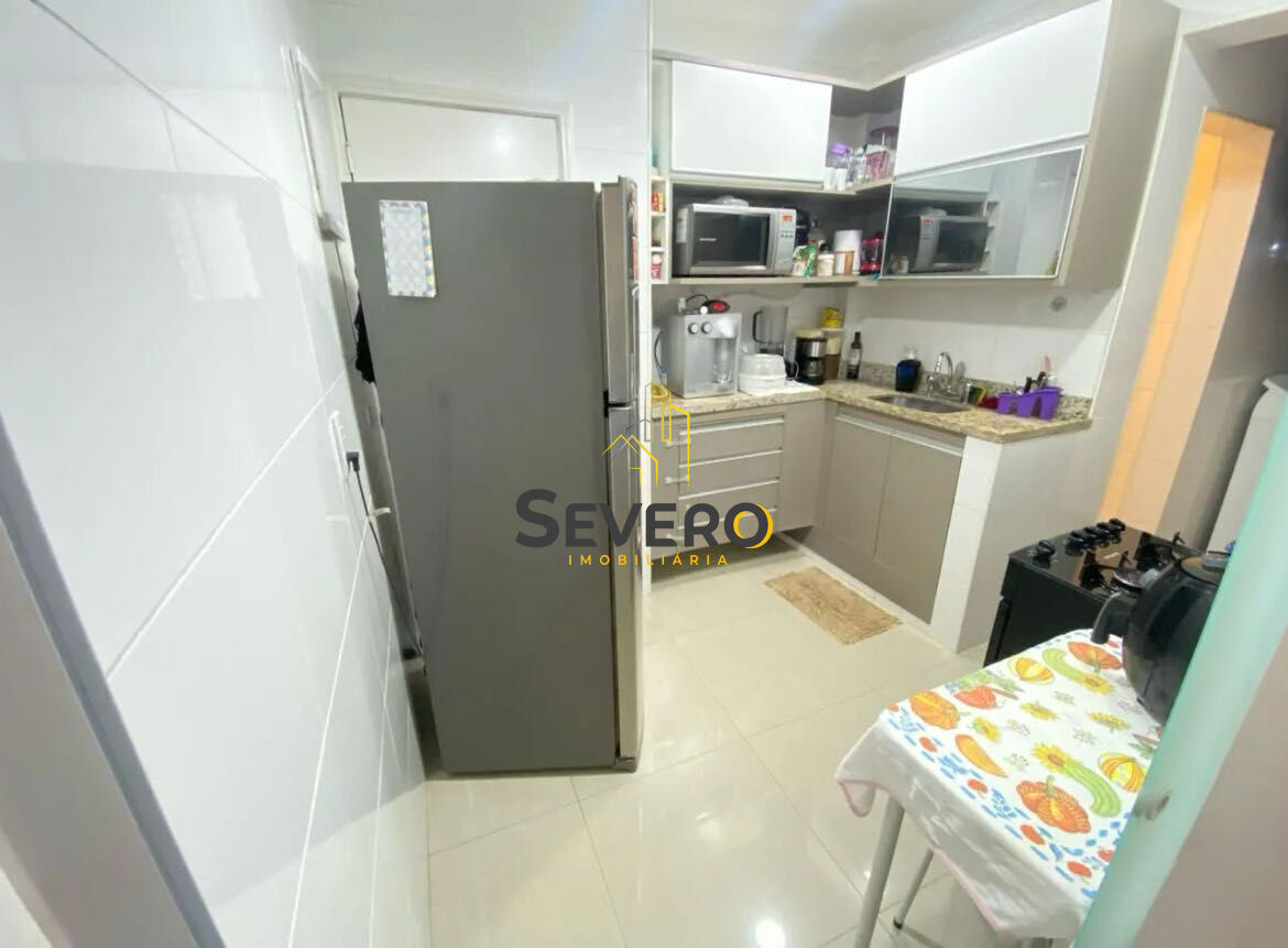 Apartamento à venda com 2 quartos, 70m² - Foto 5