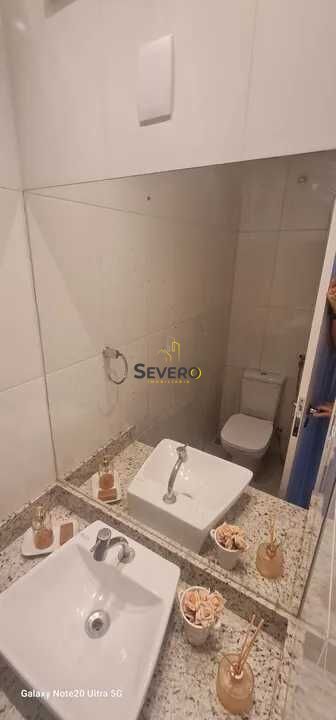 Casa à venda com 3 quartos, 300m² - Foto 5