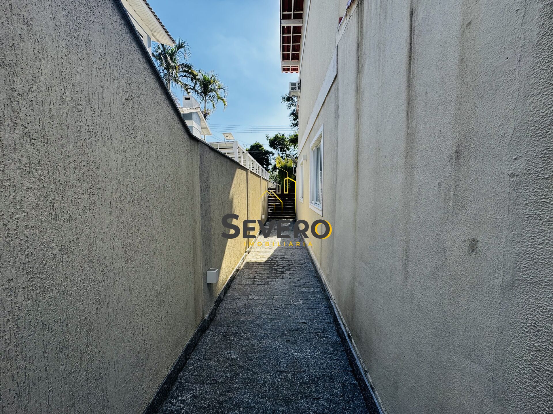 Casa à venda com 3 quartos, 182m² - Foto 35