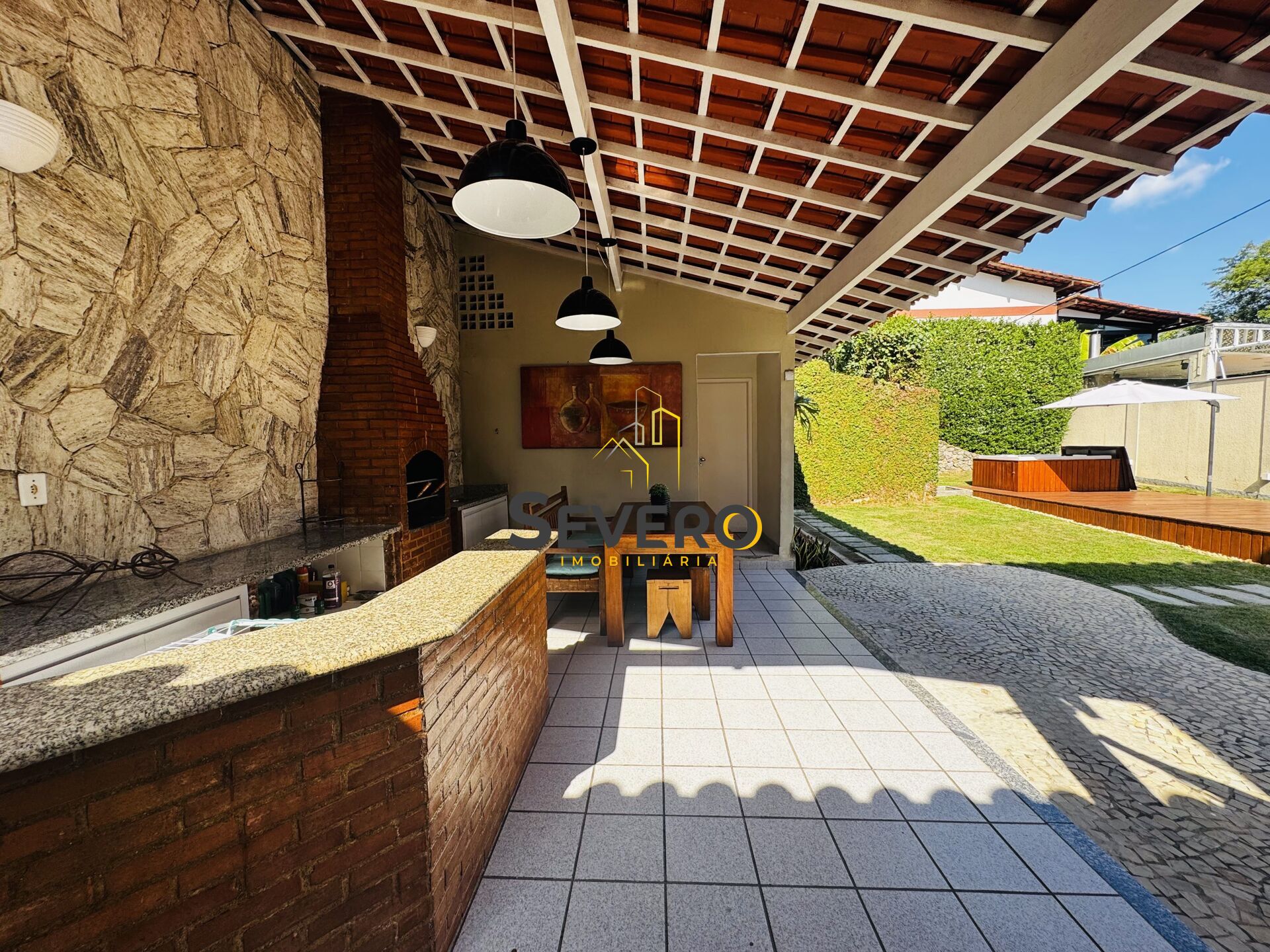 Casa à venda com 3 quartos, 182m² - Foto 14