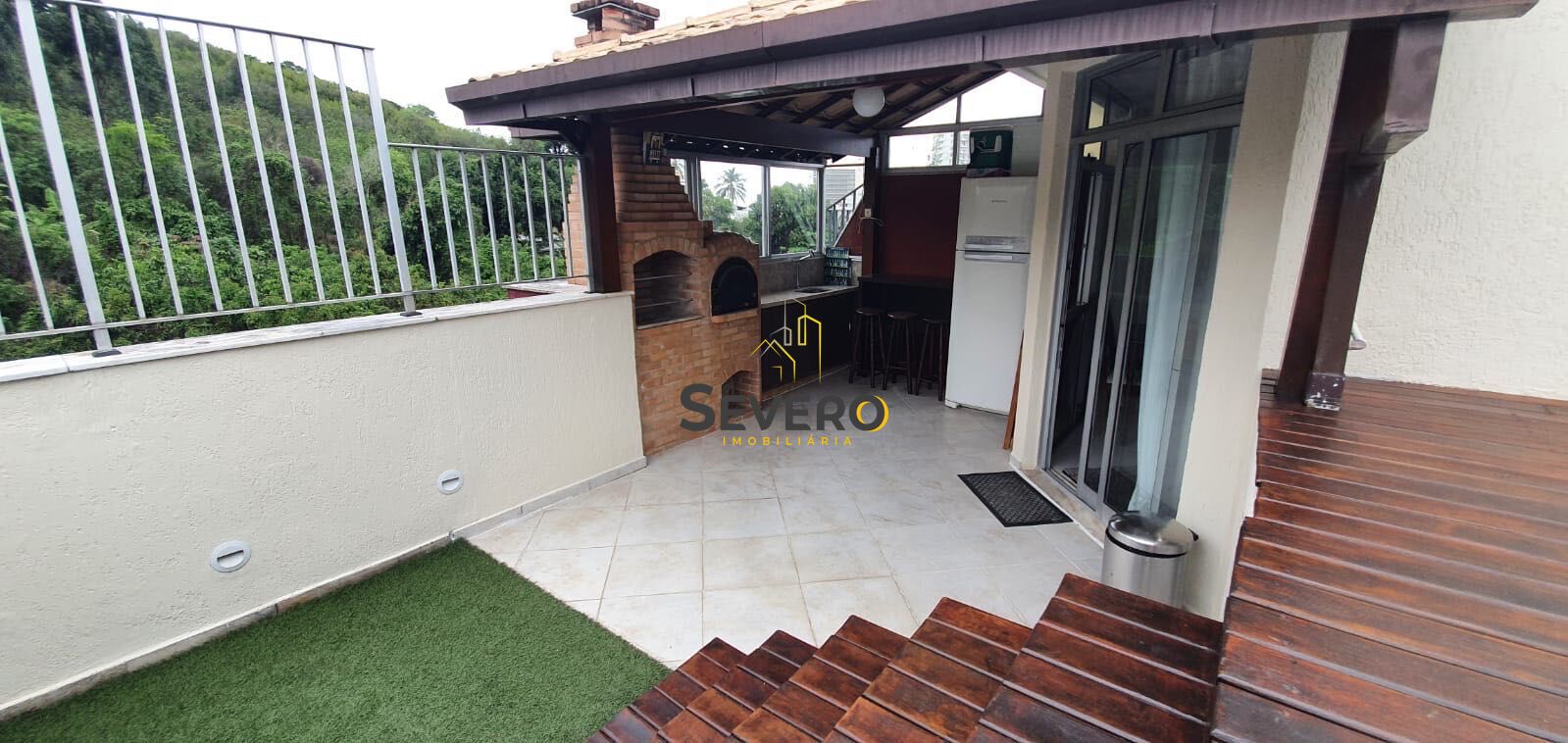 Cobertura à venda com 3 quartos, 200m² - Foto 4