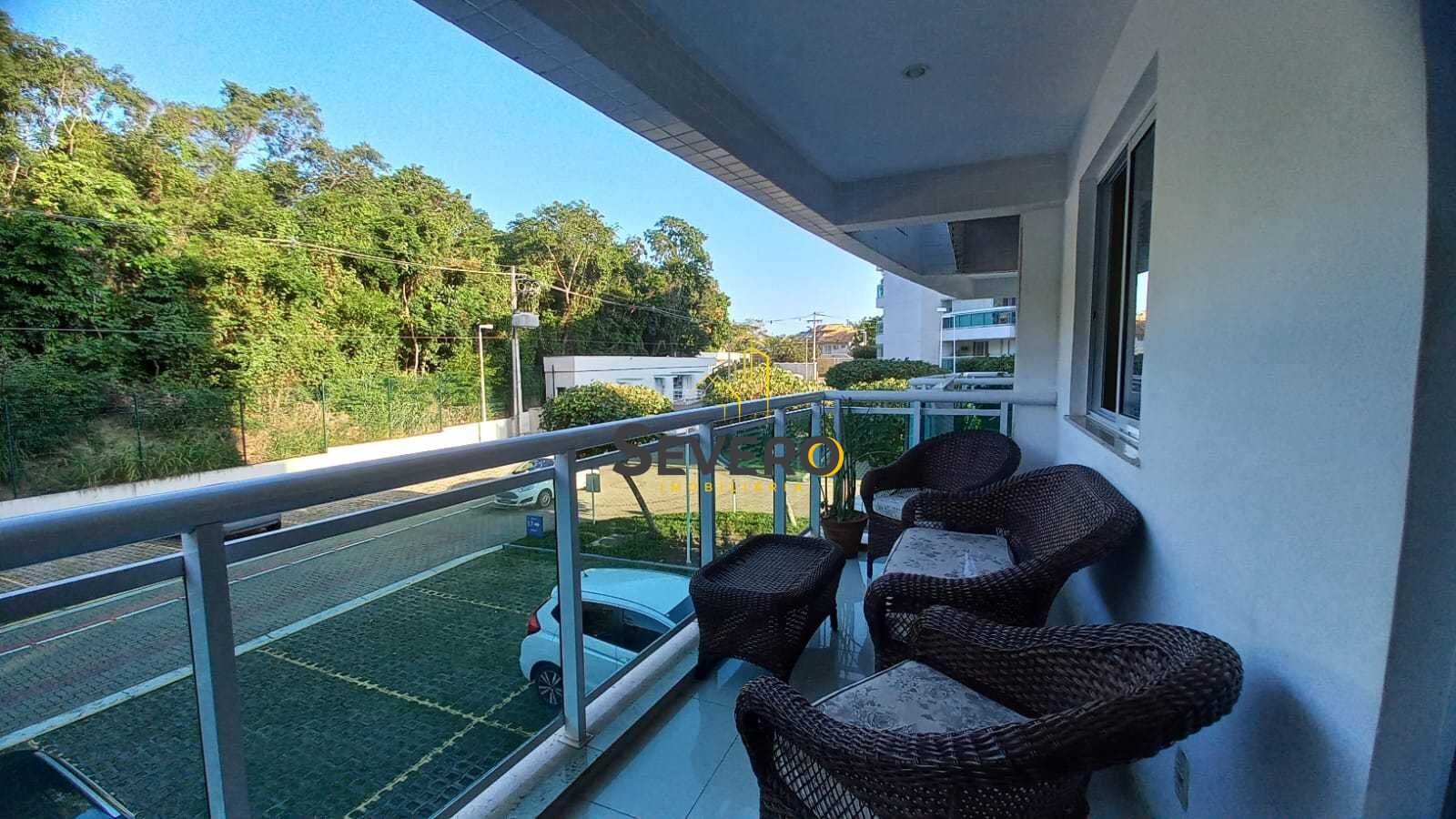 Apartamento à venda com 3 quartos, 107m² - Foto 2