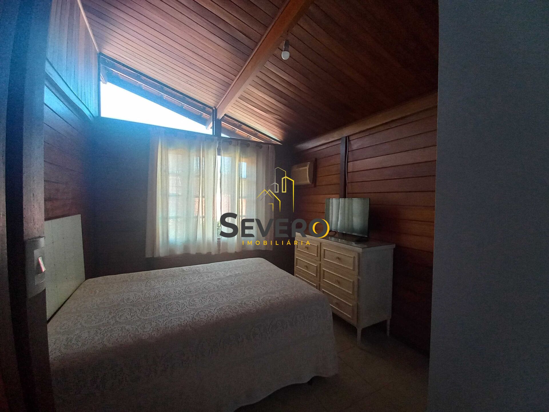 Casa à venda com 3 quartos, 159m² - Foto 8