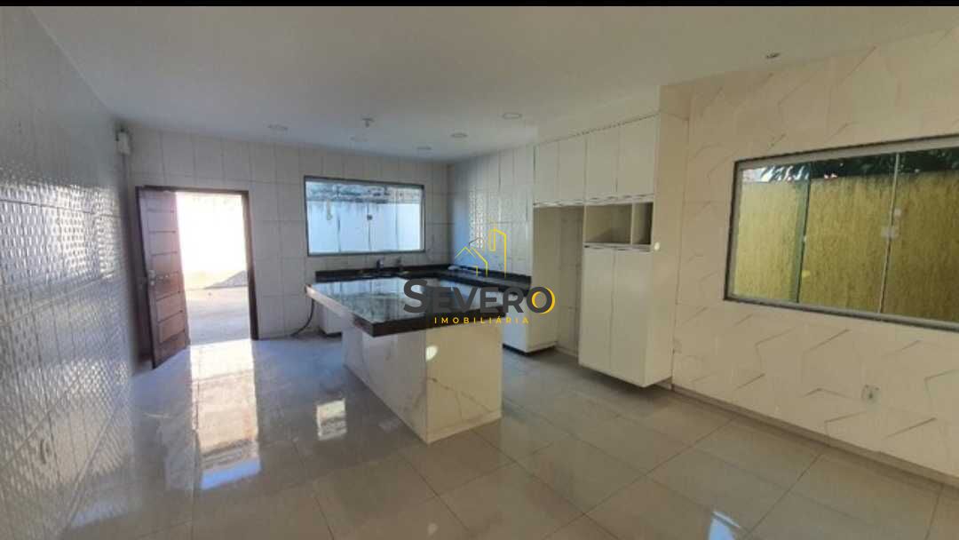 Casa à venda com 3 quartos, 120m² - Foto 14