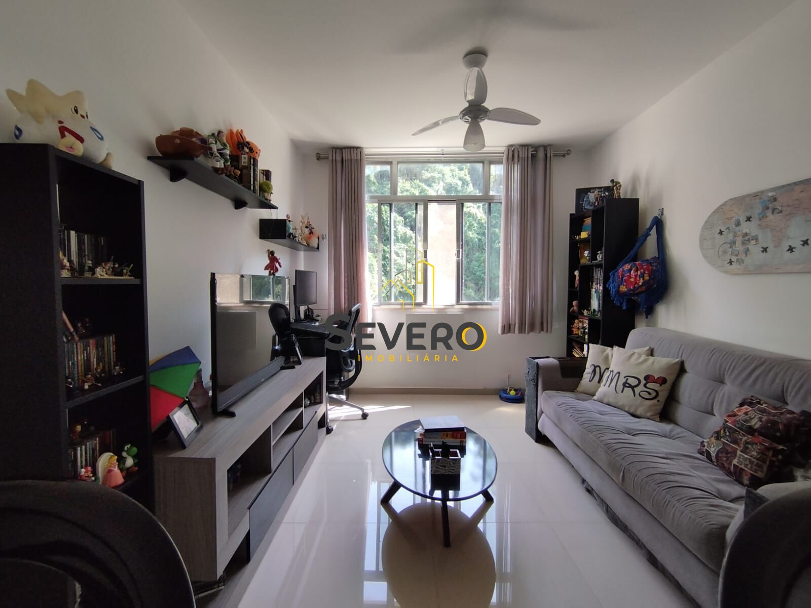 Apartamento à venda com 2 quartos, 60m² - Foto 1