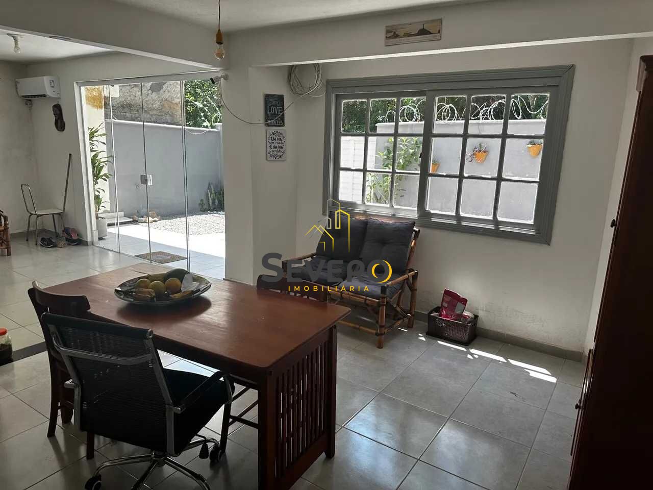 Casa à venda com 3 quartos, 177m² - Foto 5