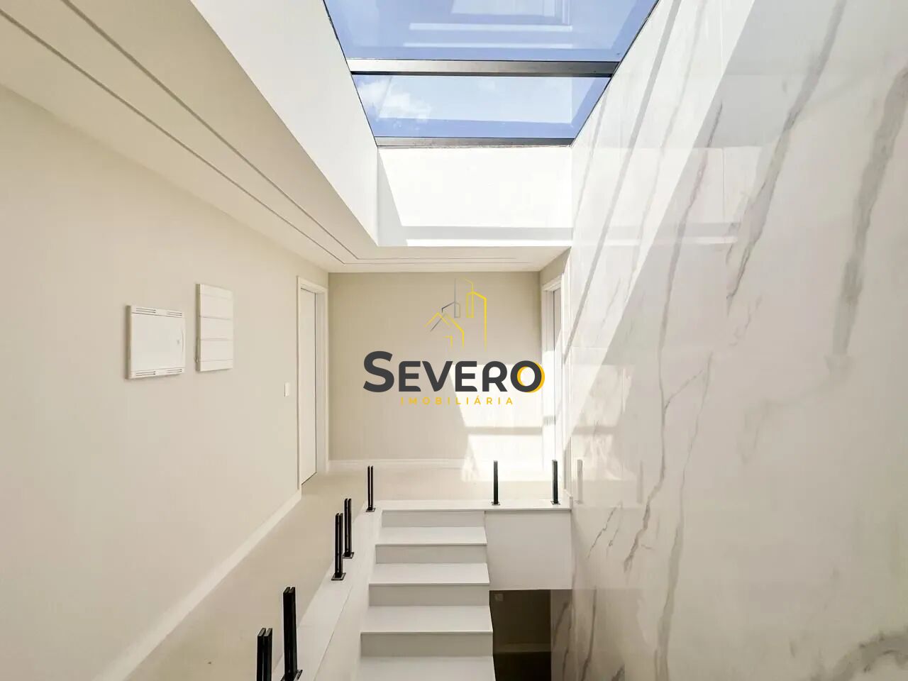 Casa de Condomínio à venda com 4 quartos, 483m² - Foto 11