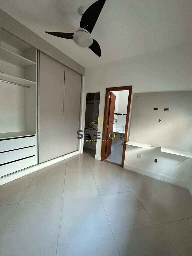 Casa de Condomínio à venda com 3 quartos, 160m² - Foto 3