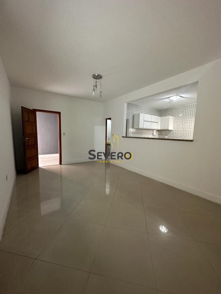 Casa de Condomínio à venda com 3 quartos, 160m² - Foto 2