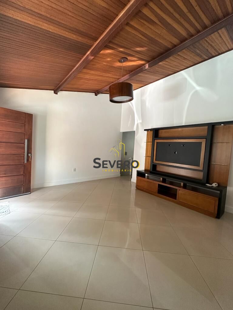 Casa de Condomínio à venda com 3 quartos, 160m² - Foto 1