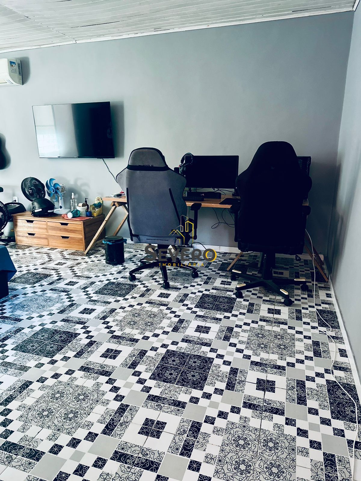 Casa à venda com 4 quartos, 230m² - Foto 14