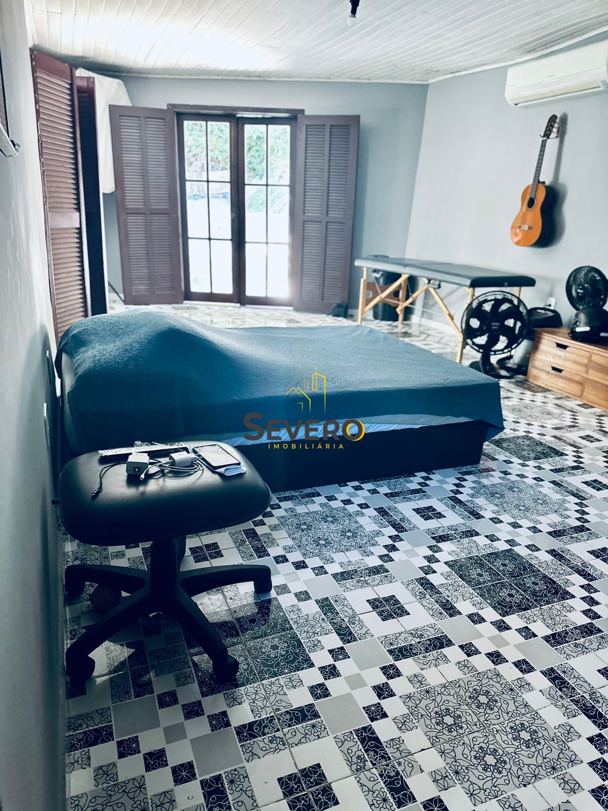 Casa à venda com 4 quartos, 230m² - Foto 8