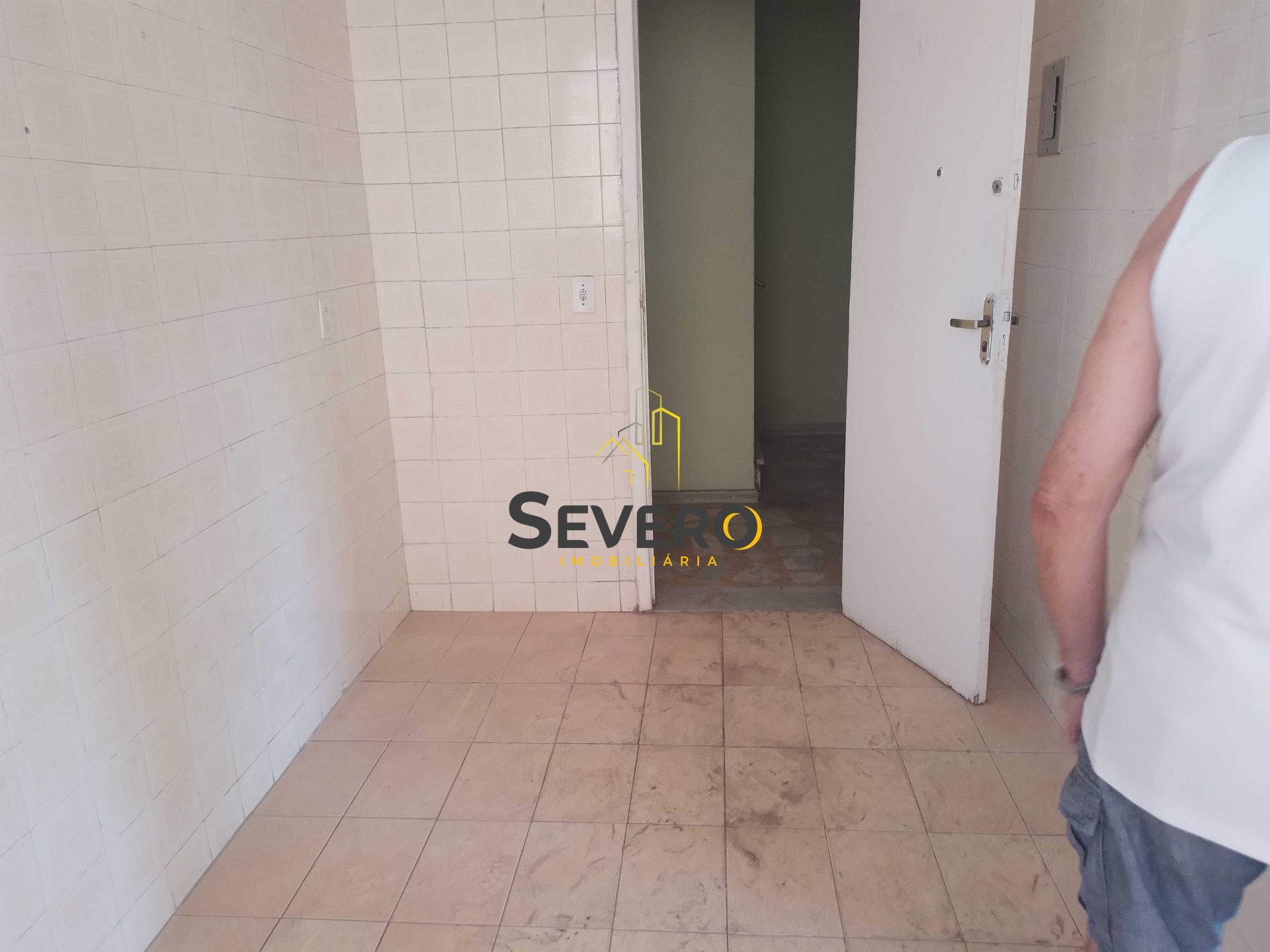 Apartamento à venda com 1 quarto, 72m² - Foto 12